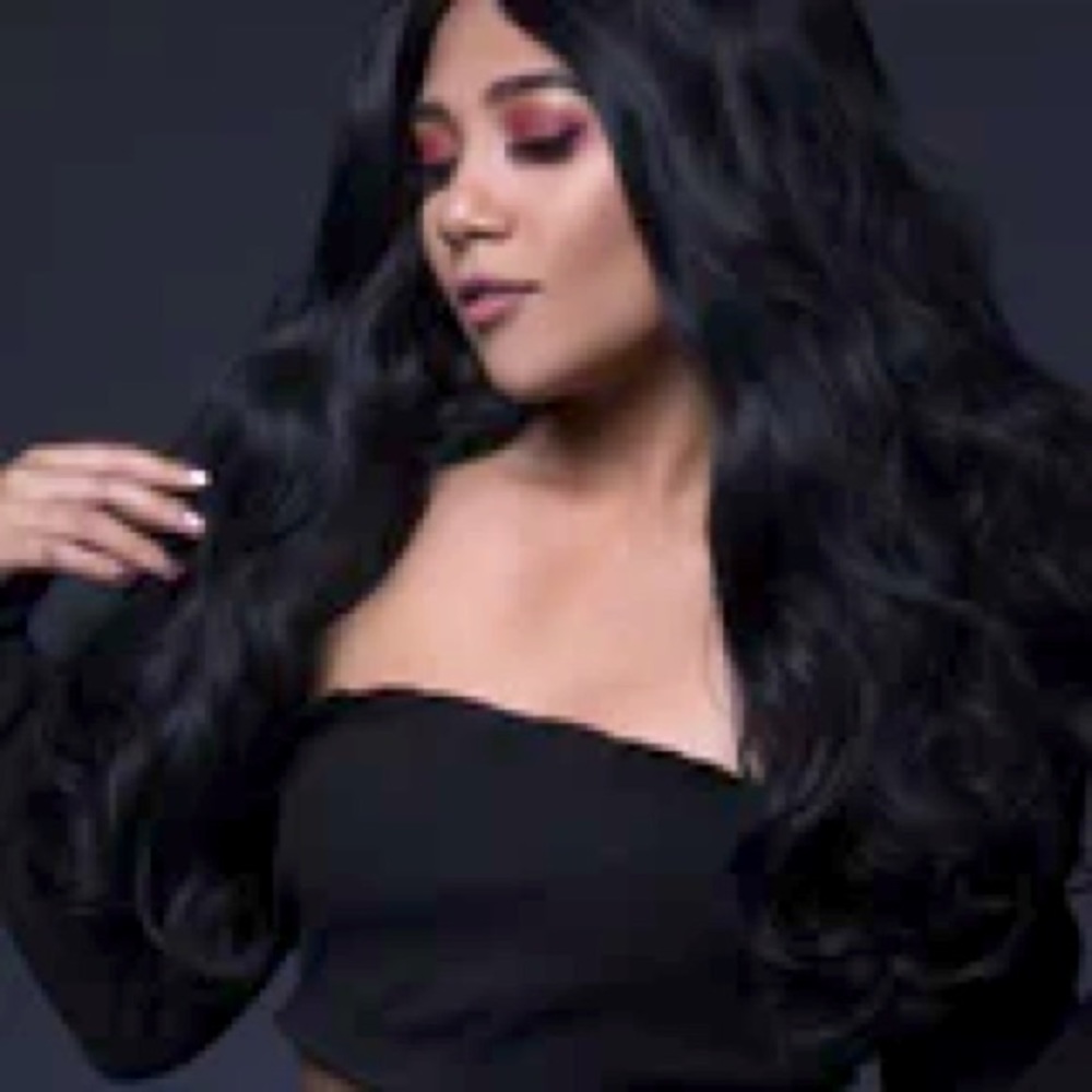 BELLAMI Synthetic Wig Eva 22" Body Wave - Black